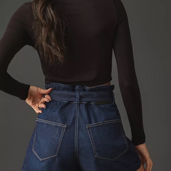 Paige Pleated belted Carly Shorts size 28 - Picture 2 of 5